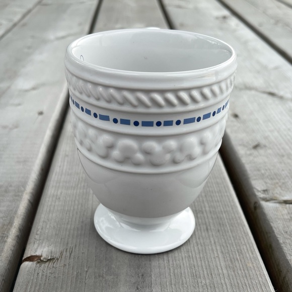 Disney Gourmet Mickey 10 Ounce Coffee Mug - Picture 4 of 10